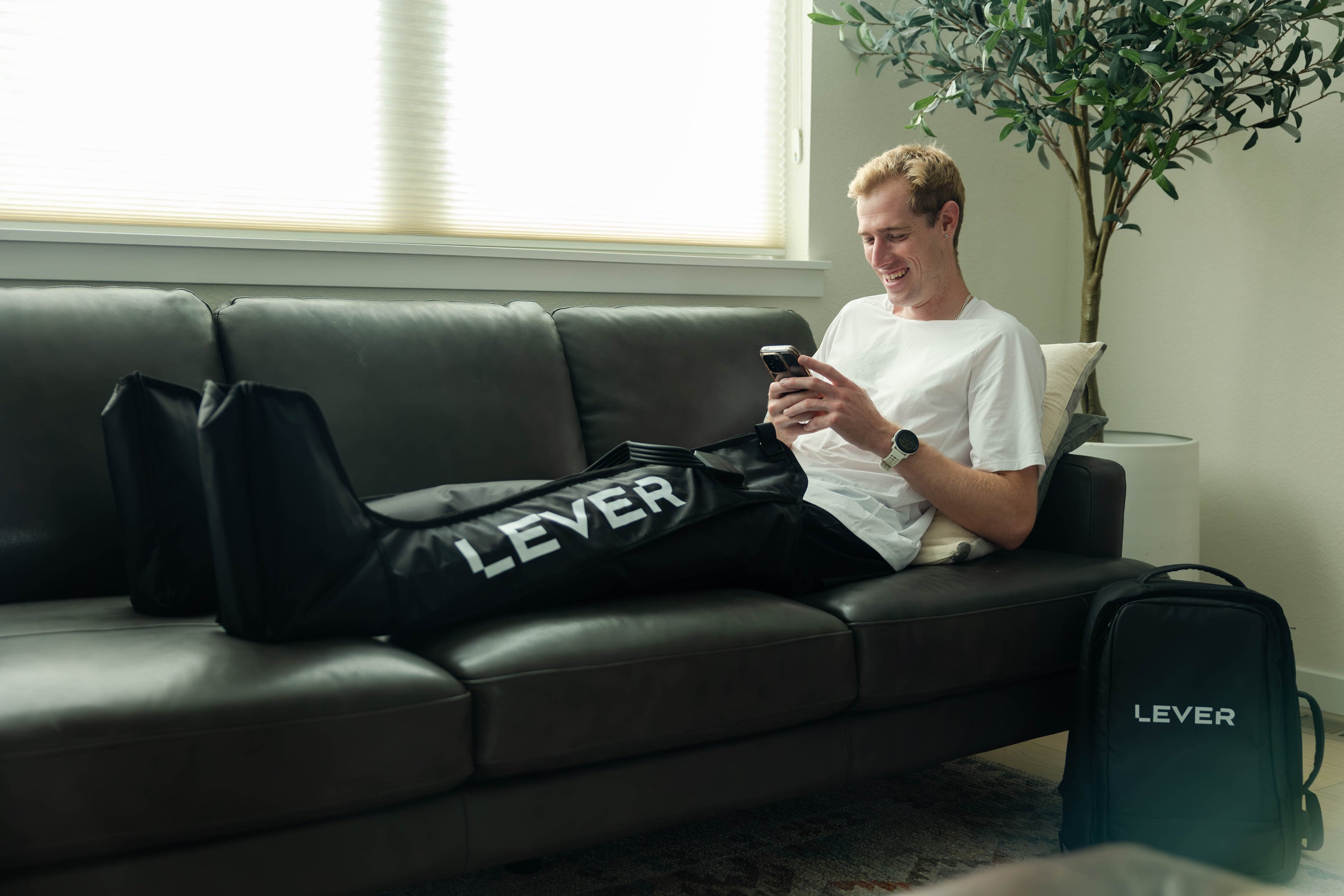 LEVER Recovery Boots Pro