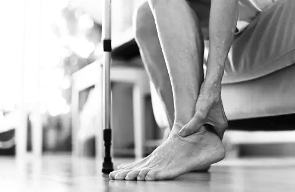 Customer Stories: Bouncing Back from Achilles Tendinopathy with LEVER