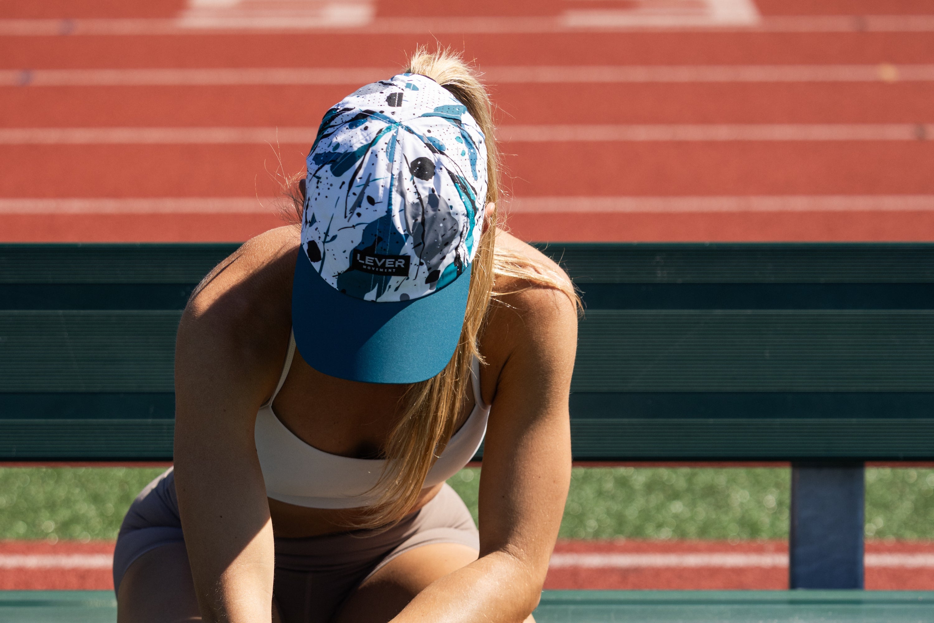 LEVER Running Hat